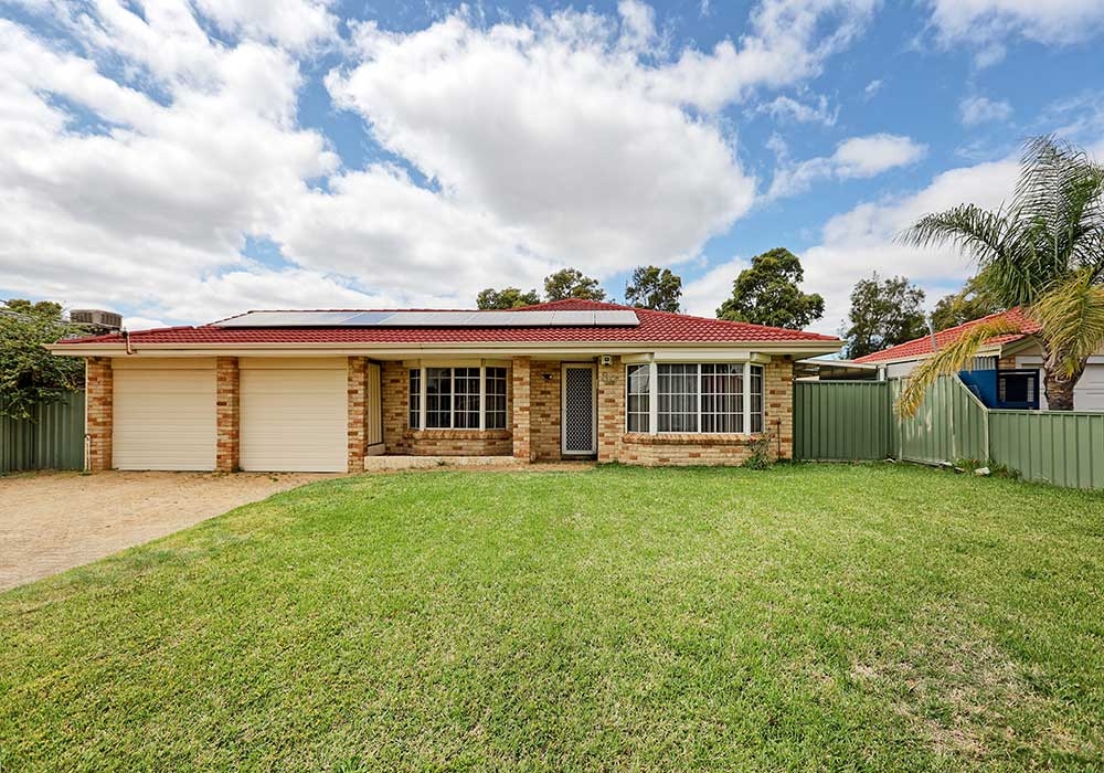 39 Kookaburra Cres, High Wycombe, WA 6057