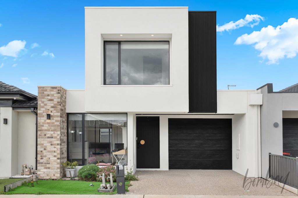 24 THYRIDIA ST, MICKLEHAM, VIC 3064
