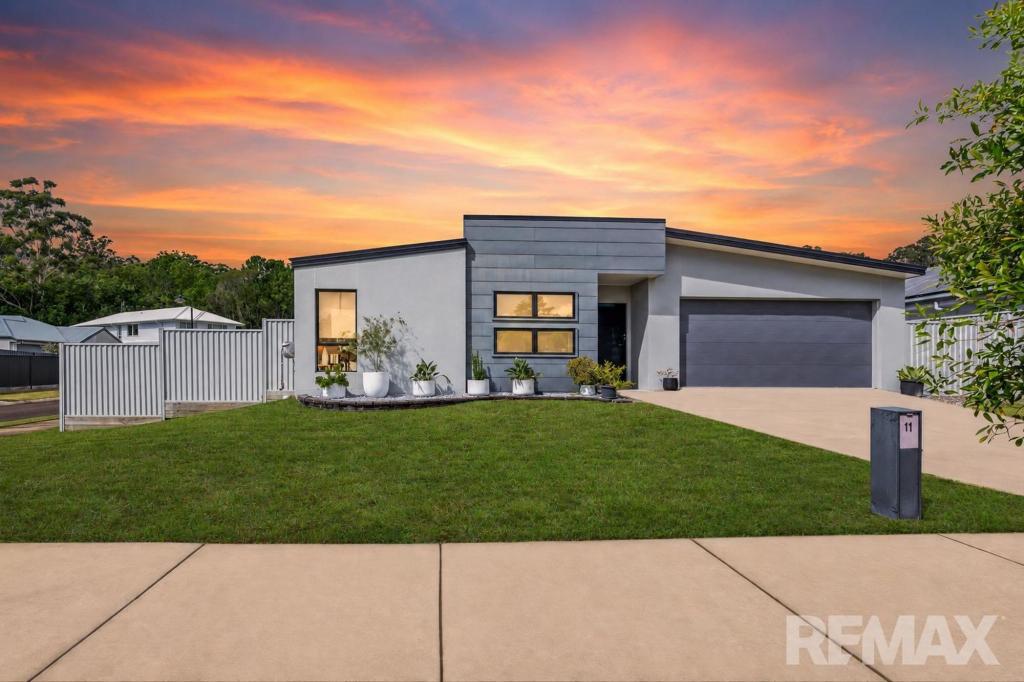 11 Creekline Pl, Mooloolah Valley, QLD 4553