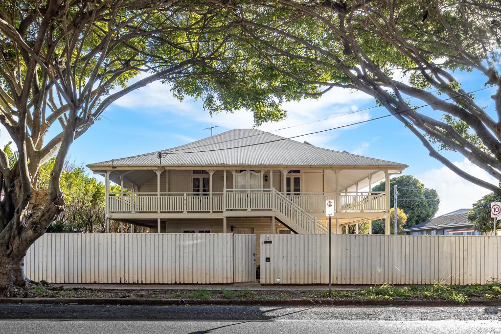 3 Prince Edward Pde, Redcliffe, QLD 4020