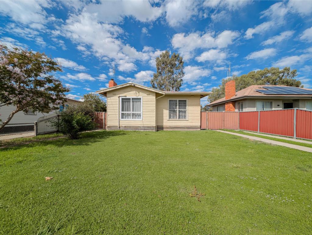 89 Pay St, Kerang, VIC 3579