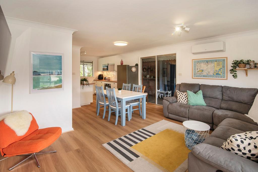12 Marshall St, Quindalup, WA 6281