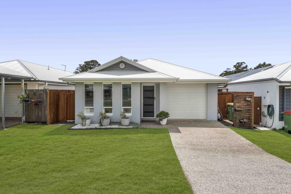 108 Broadwater Tce, Redland Bay, QLD 4165