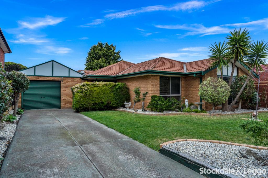 52 Rearden Cres, Roxburgh Park, VIC 3064