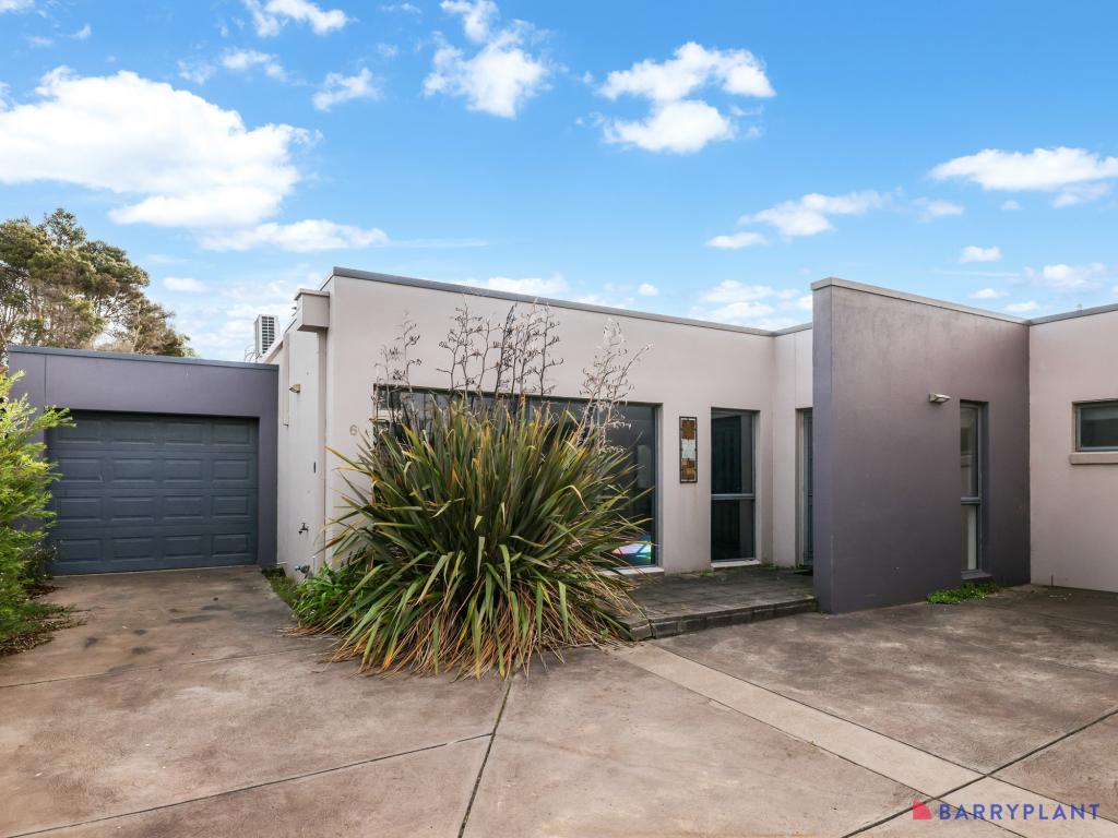 6/8 Park St, Cowes, VIC 3922