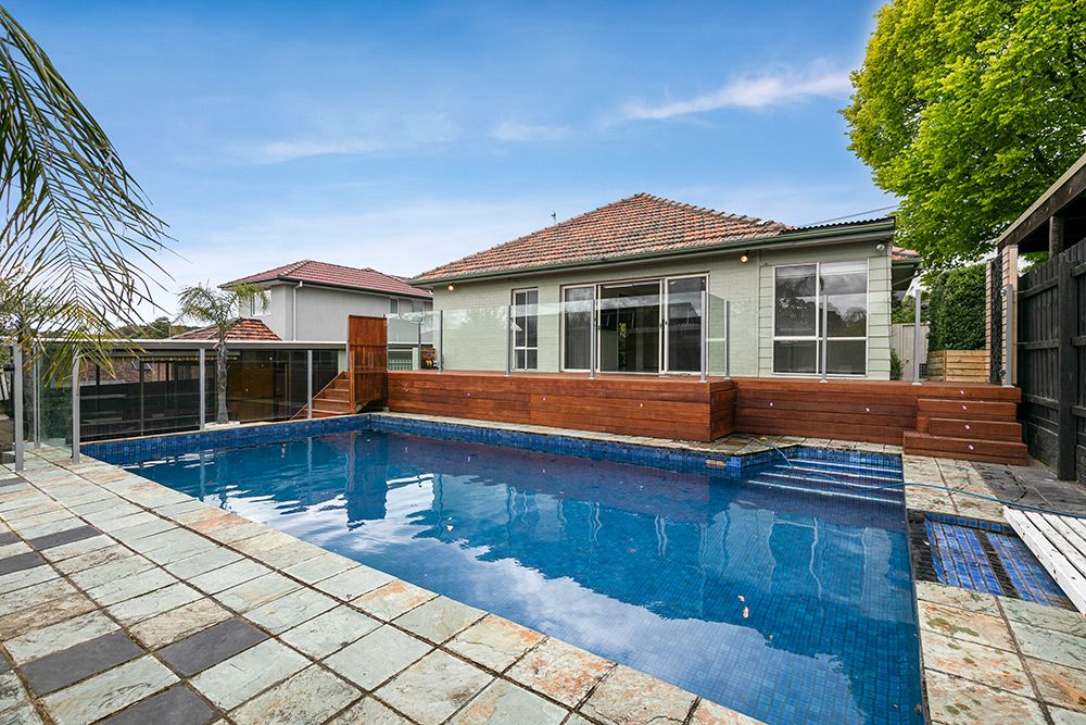 18 Moorwatha St, Macleod, VIC 3085