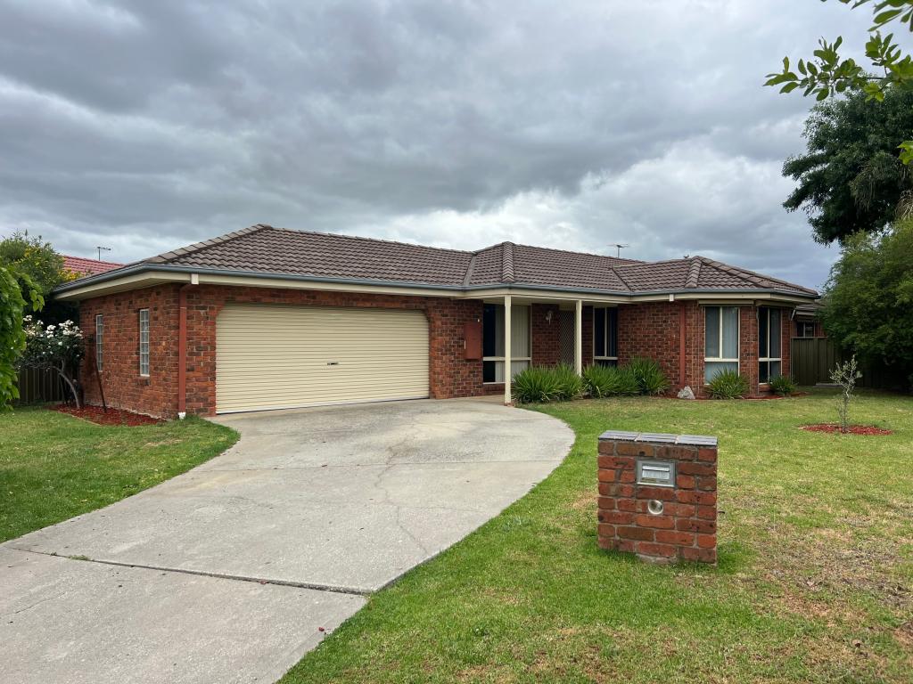 7 Koetong Cres, West Wodonga, VIC 3690