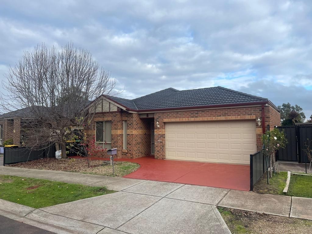 63 Lakewood Bvd, Melton, VIC 3337