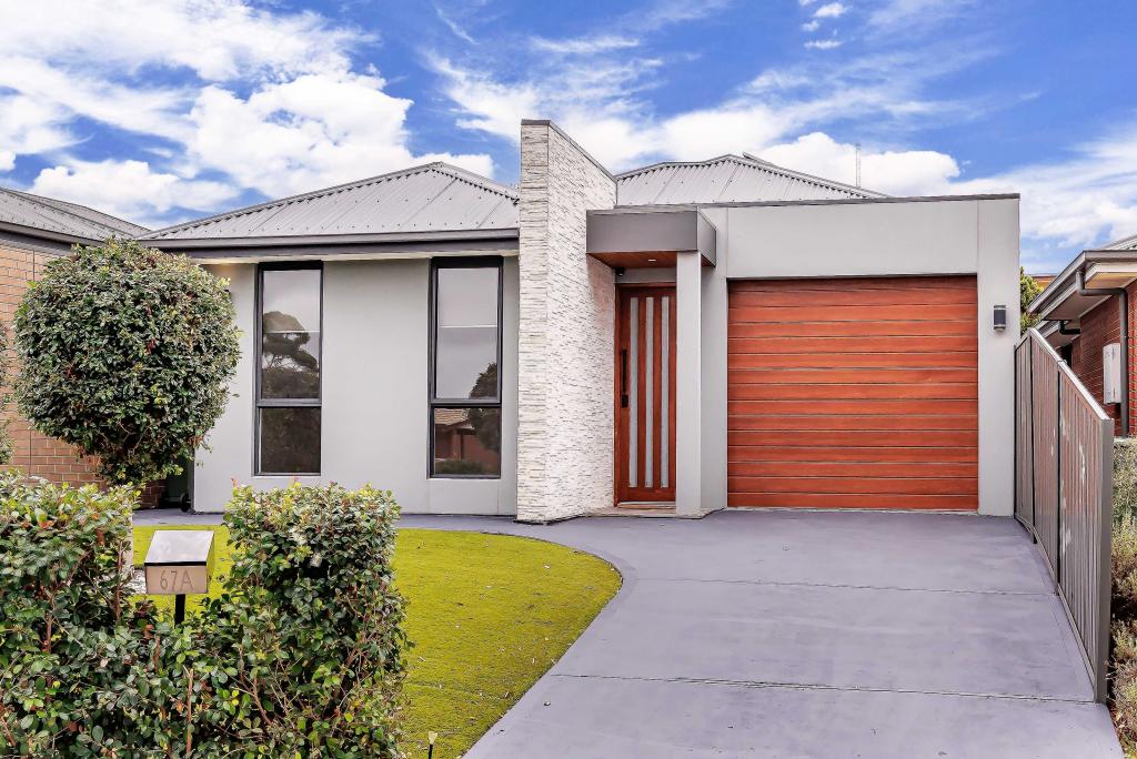 67a Booth Ave, Morphett Vale, SA 5162