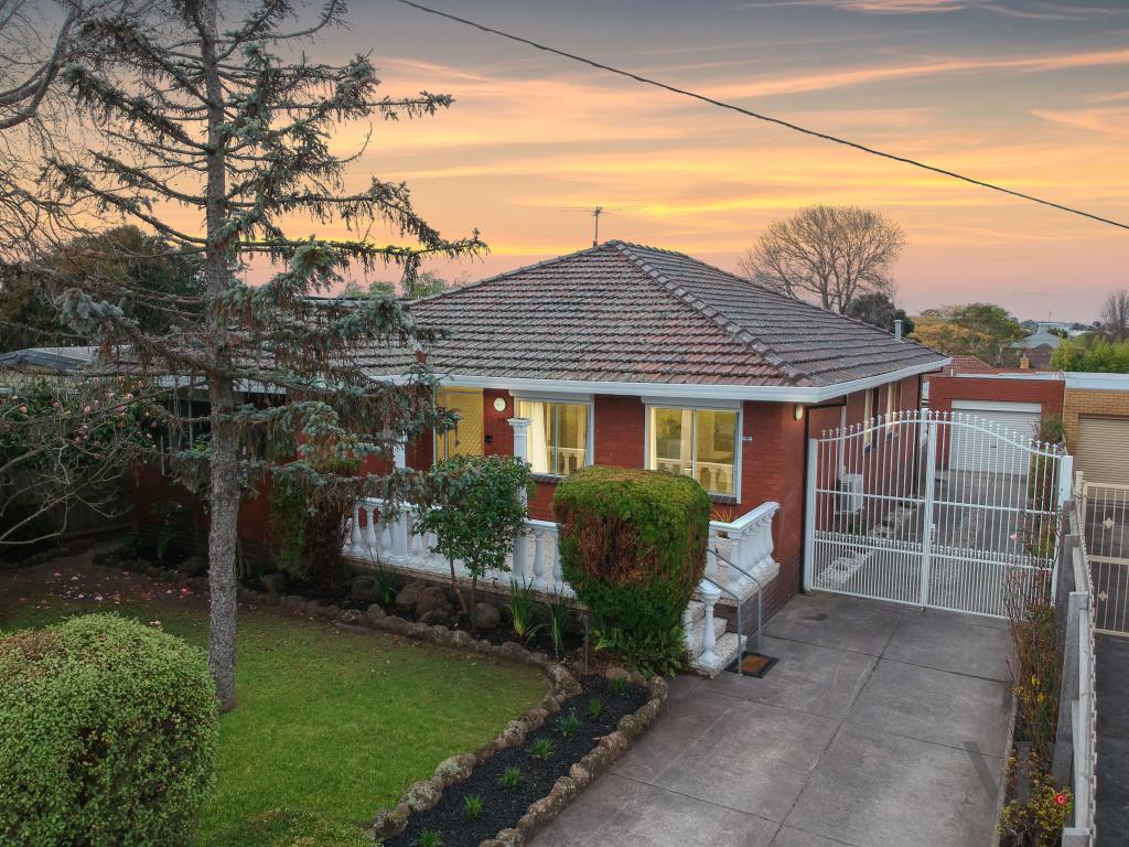 58 Harlington St, Clayton, VIC 3168