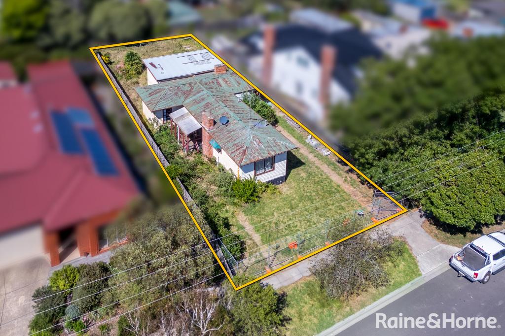 9 Lyell St, Gisborne, VIC 3437