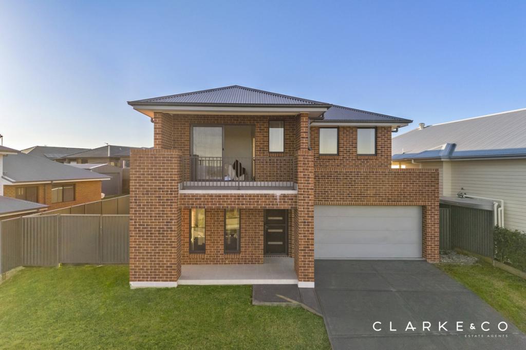 100 REDWOOD DR, GILLIESTON HEIGHTS, NSW 2321