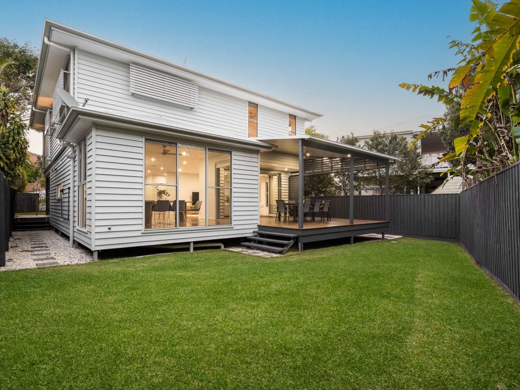 33 Little Barron St, Gordon Park, QLD 4031