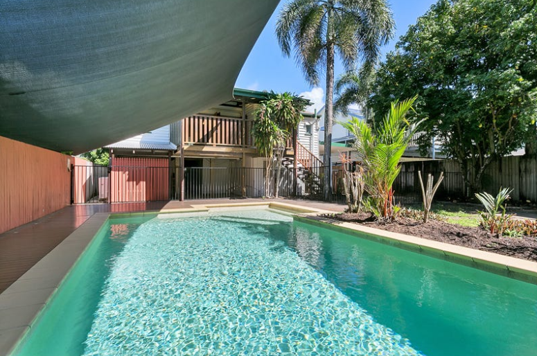 30 Winkworth St, Bungalow, QLD 4870