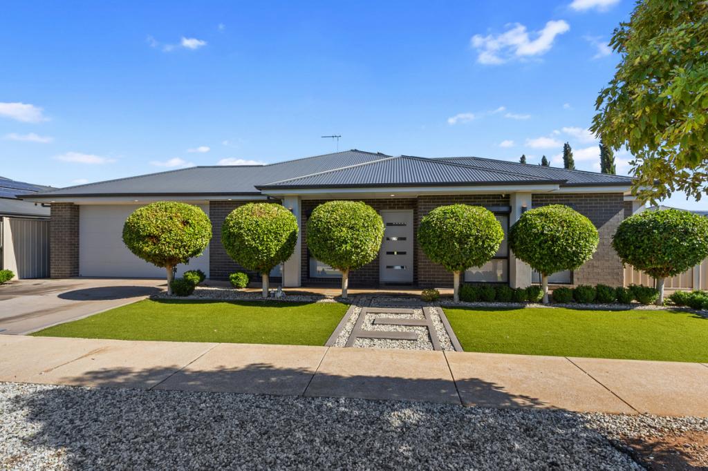 2 Bastow Rd, Angle Vale, SA 5117