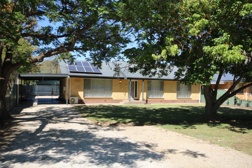 4 Childers St, Elmore, VIC 3558