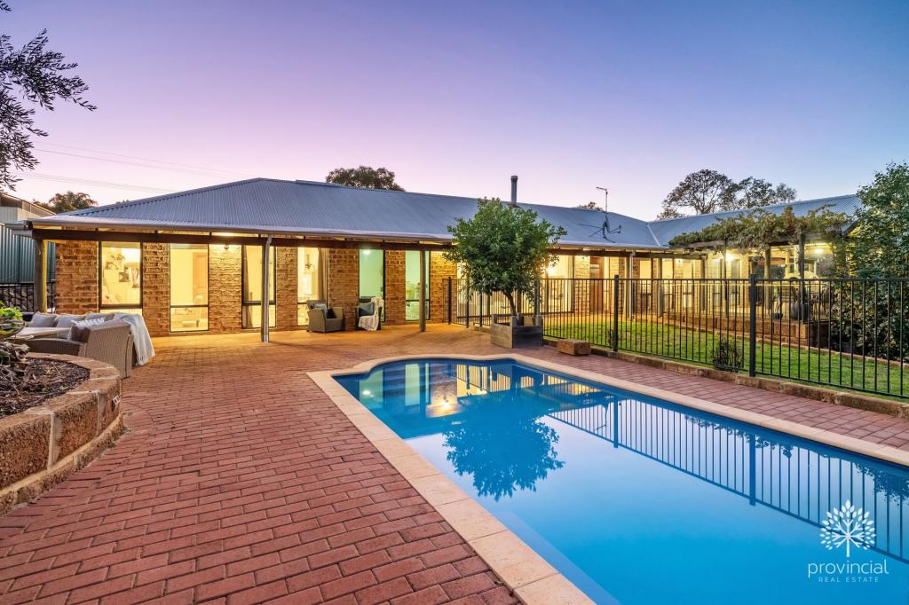62 SWAN VIEW RD, SWAN VIEW, WA 6056