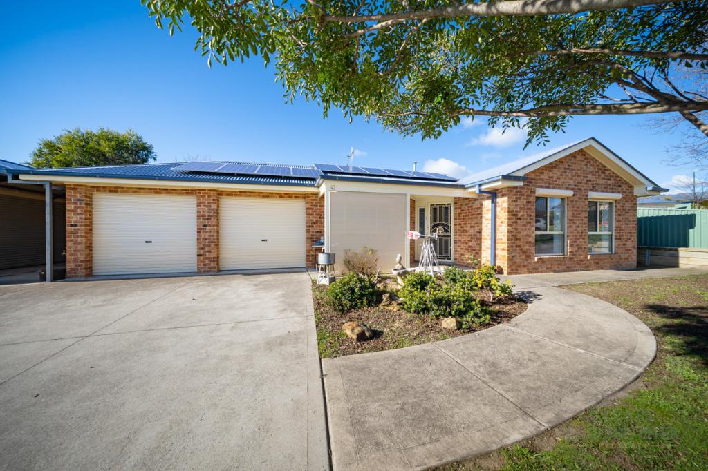 47 Sapphire Cres, Kelso, NSW 2795