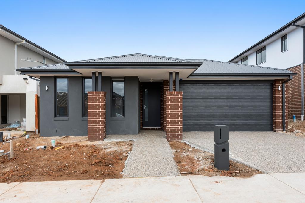 13 Marquess Cres, Clyde North, VIC 3978