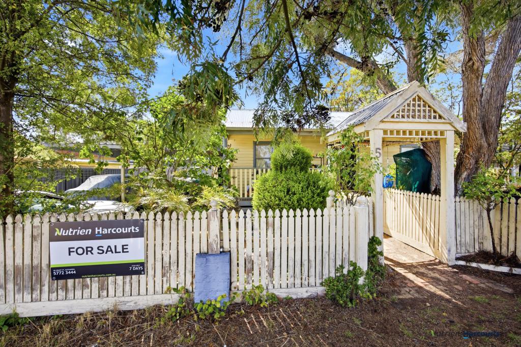 5 Snobs Creek Rd, Eildon, VIC 3713