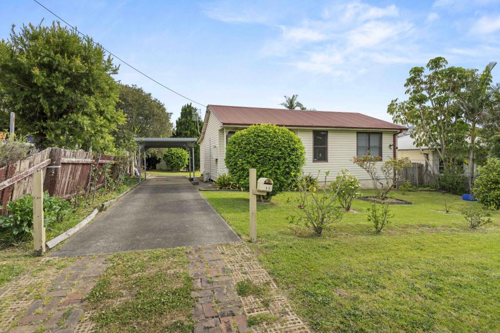 11 GOULD AVE, NOWRA, NSW 2541