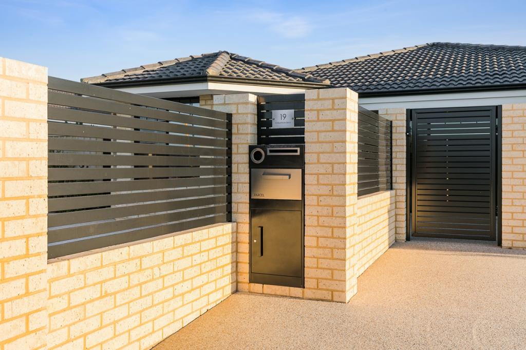 19 Champion Dr, Bertram, WA 6167