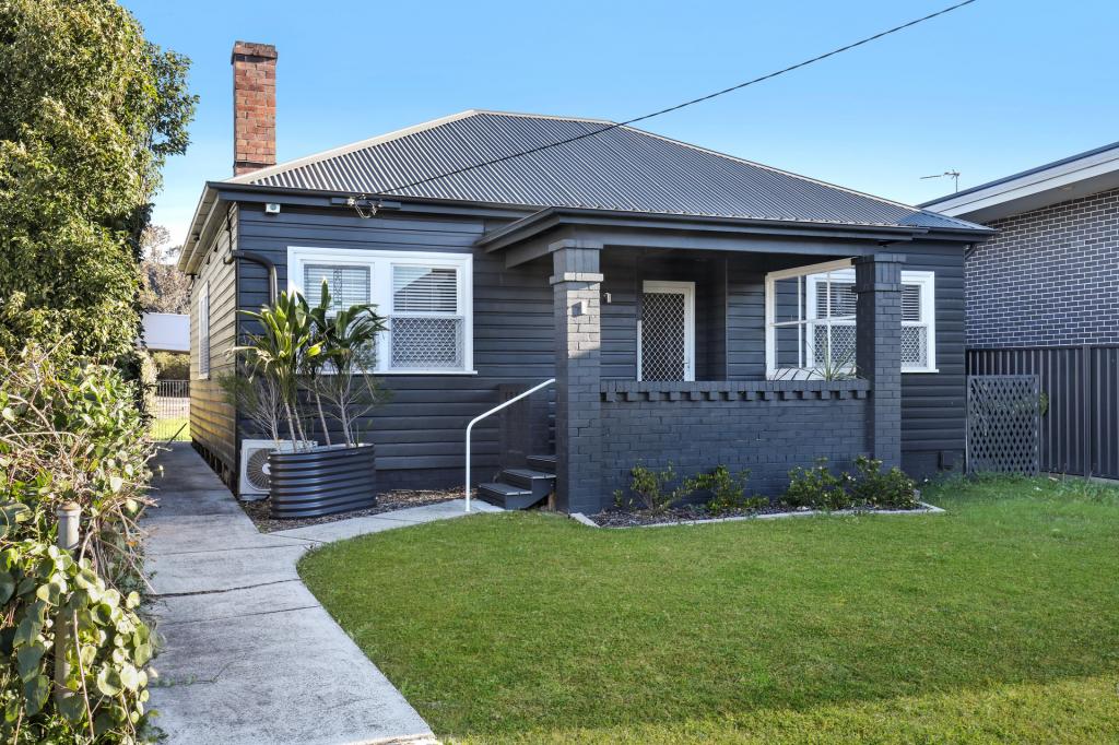 33 Baan Baan St, Dapto, NSW 2530