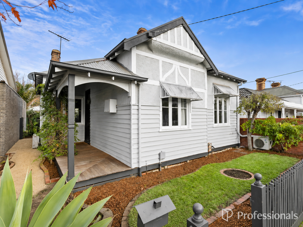 39 WELLER ST, GEELONG WEST, VIC 3218
