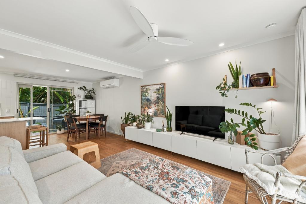 10/8 Lyon St, Dicky Beach, QLD 4551