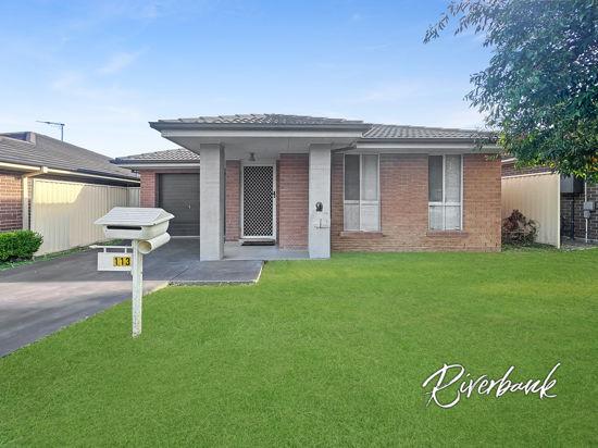 113 Flynn Ave, Middleton Grange, NSW 2171