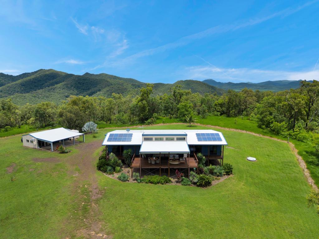 399 Gormleys Rd, Seaforth, QLD 4741