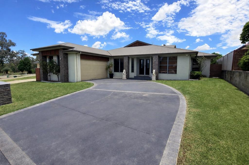 15 COOLIBAH DR, INVERELL, NSW 2360
