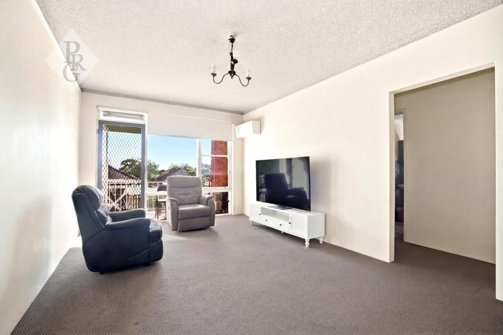 4/77 BROADWAY, PUNCHBOWL, NSW 2196