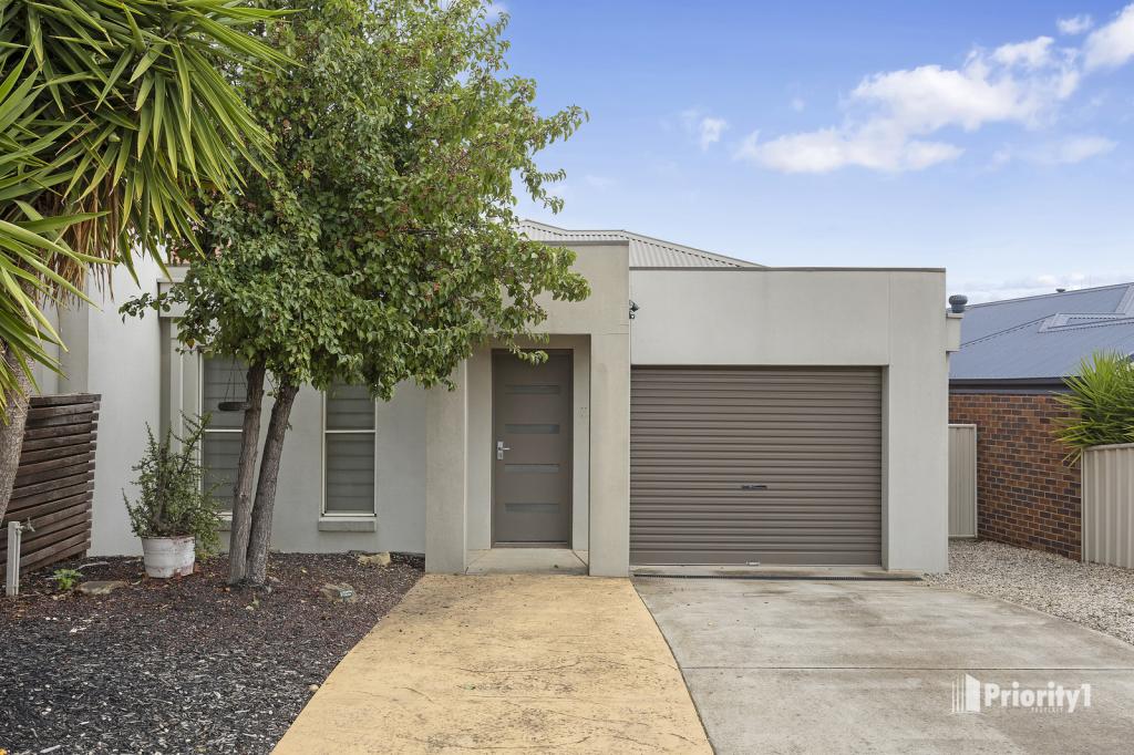 201b Aspinall St, Kangaroo Flat, VIC 3555