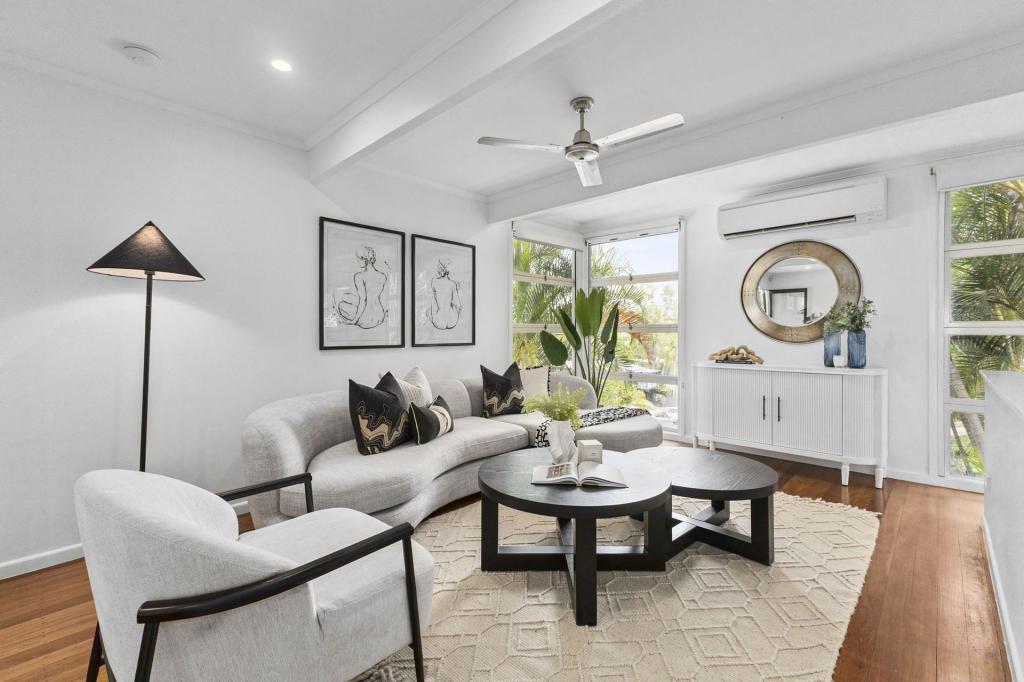 9 Dumfries St, Kenmore, QLD 4069