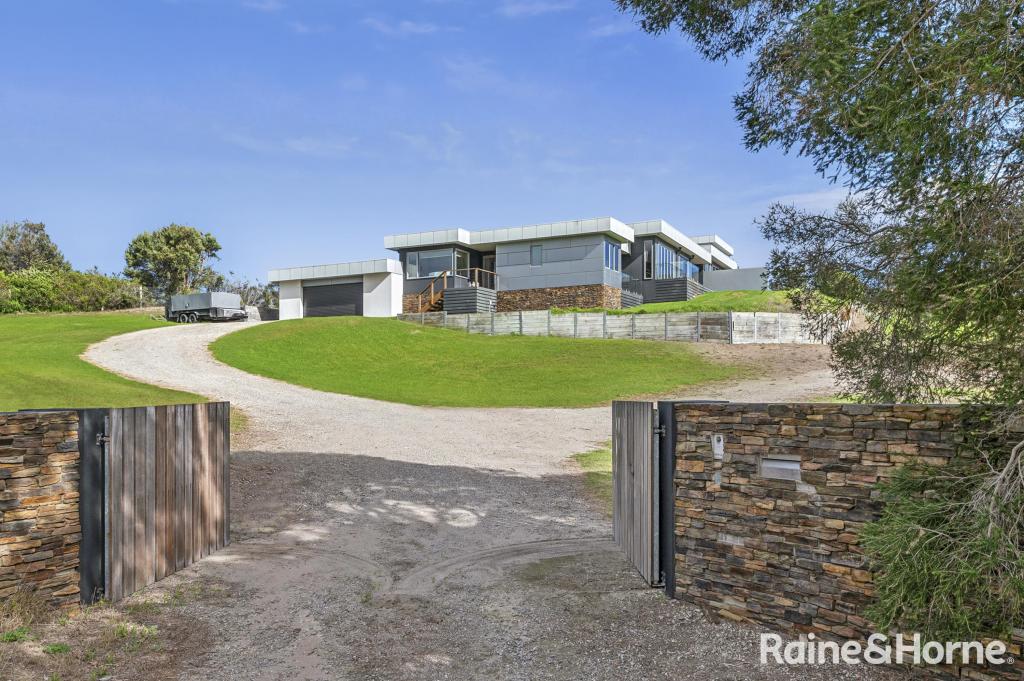 144 Weeroona St, Rye, VIC 3941