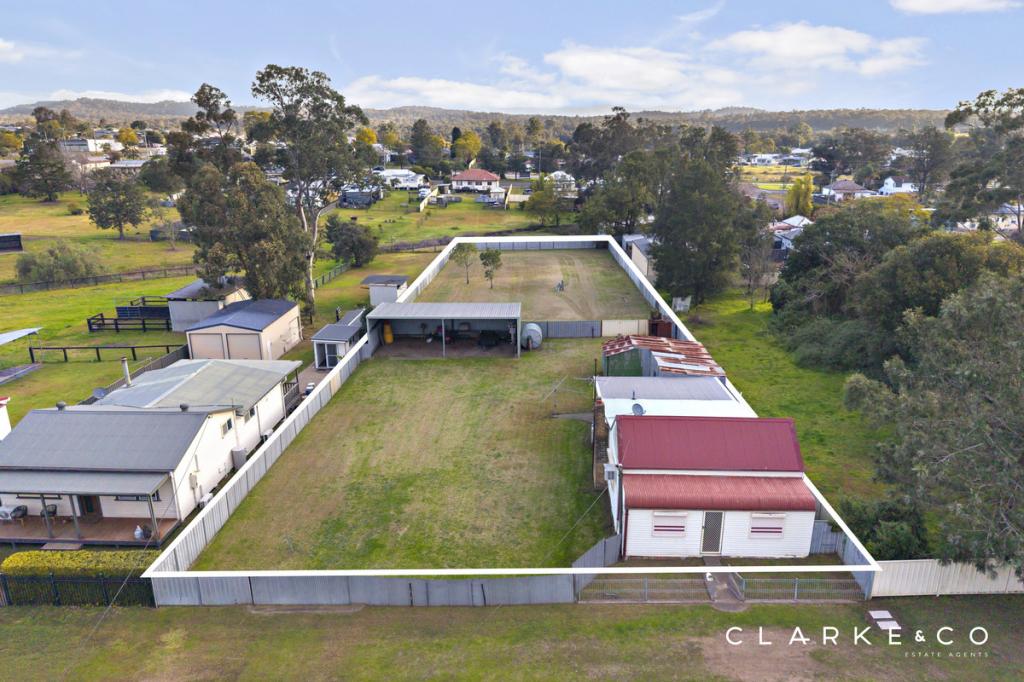 10 Branxton St, Greta, NSW 2334