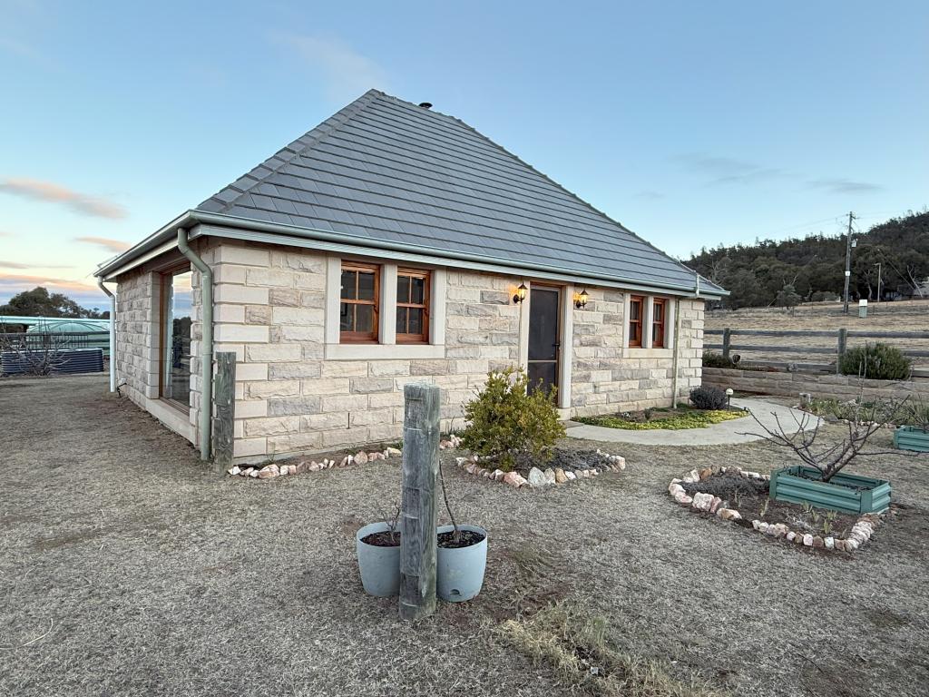 198 Bunyanvale Rd, Bunyan, NSW 2630
