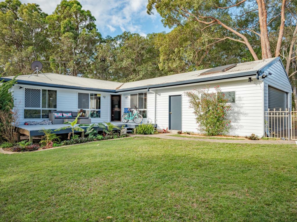 1 Barcelona Tce, Russell Island, QLD 4184