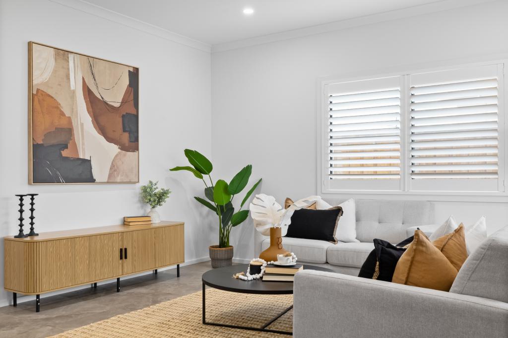 25 Reservoir Rd, Fraser Rise, VIC 3336