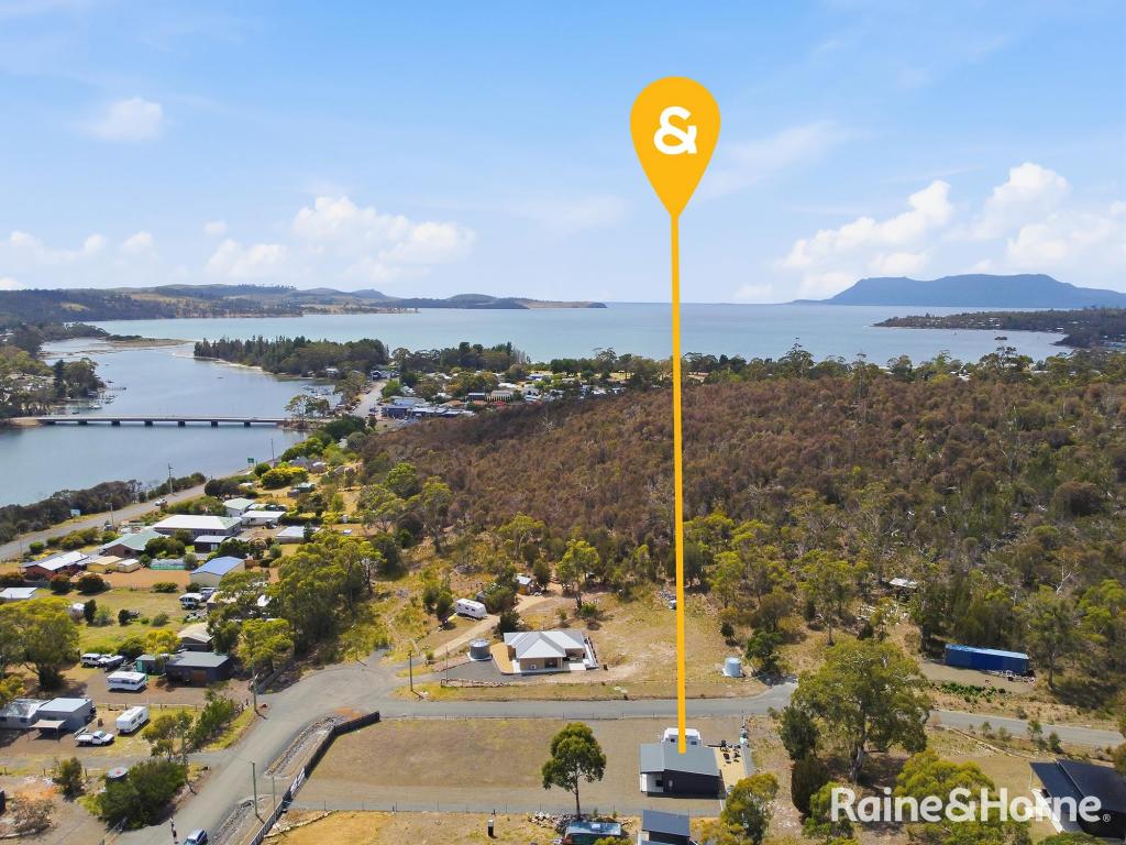 18 RUSSELL ST, ORFORD, TAS 7190