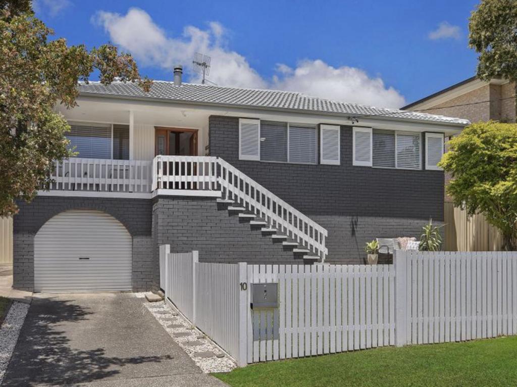 10 Mackay Dr, Tumbi Umbi, NSW 2261