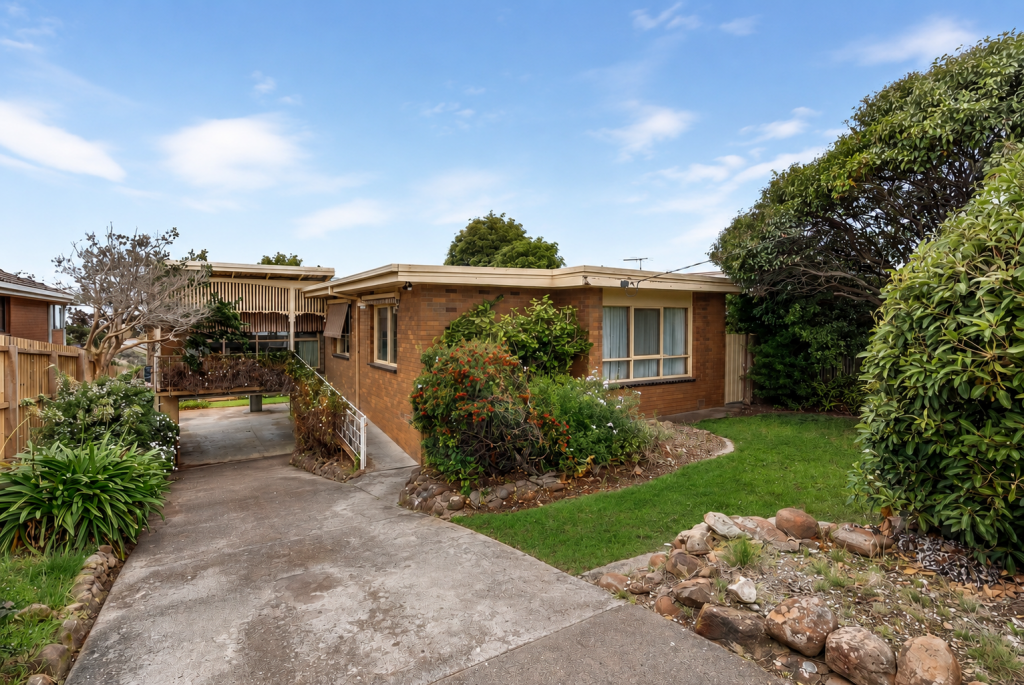 27 Acacia St, Hamlyn Heights, VIC 3215