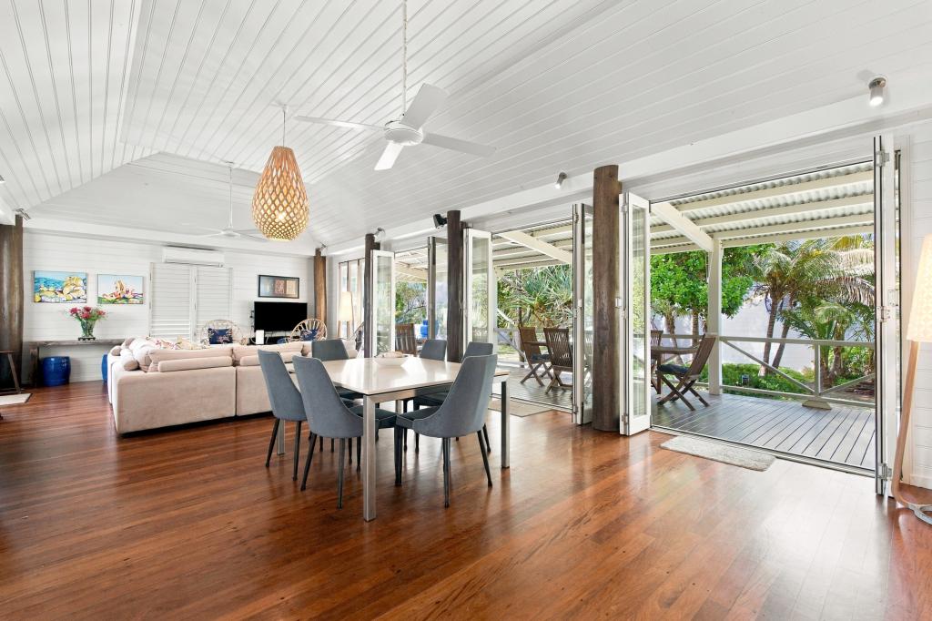 8b Reid Rd, Wongaling Beach, QLD 4852