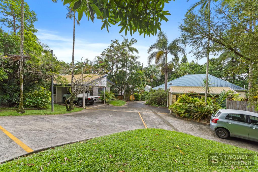 3/6-10 Holmes St, Stratford, QLD 4870