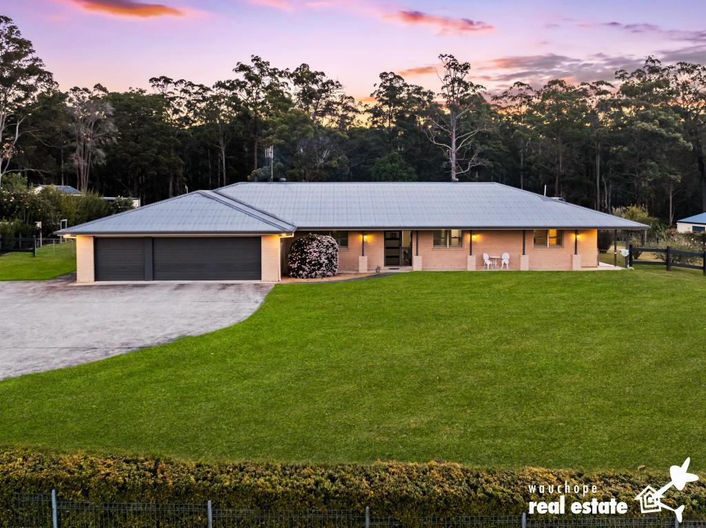1 Moncrieff Cl, King Creek, NSW 2446