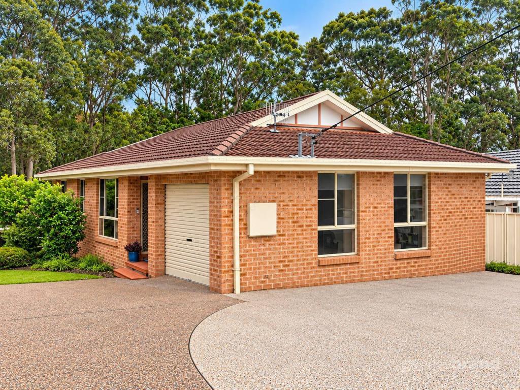 1/19 Charles Kay Dr, Terrigal, NSW 2260