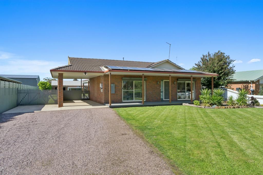 81 Neylon St, Cobden, VIC 3266