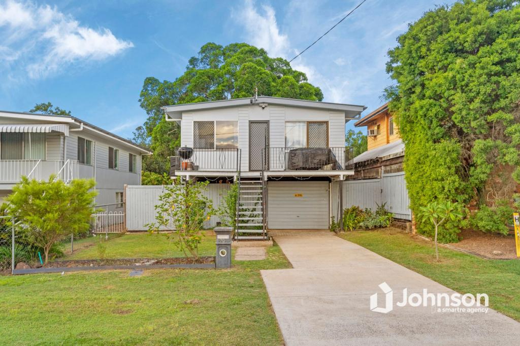 70 Barclay St, Bundamba, QLD 4304