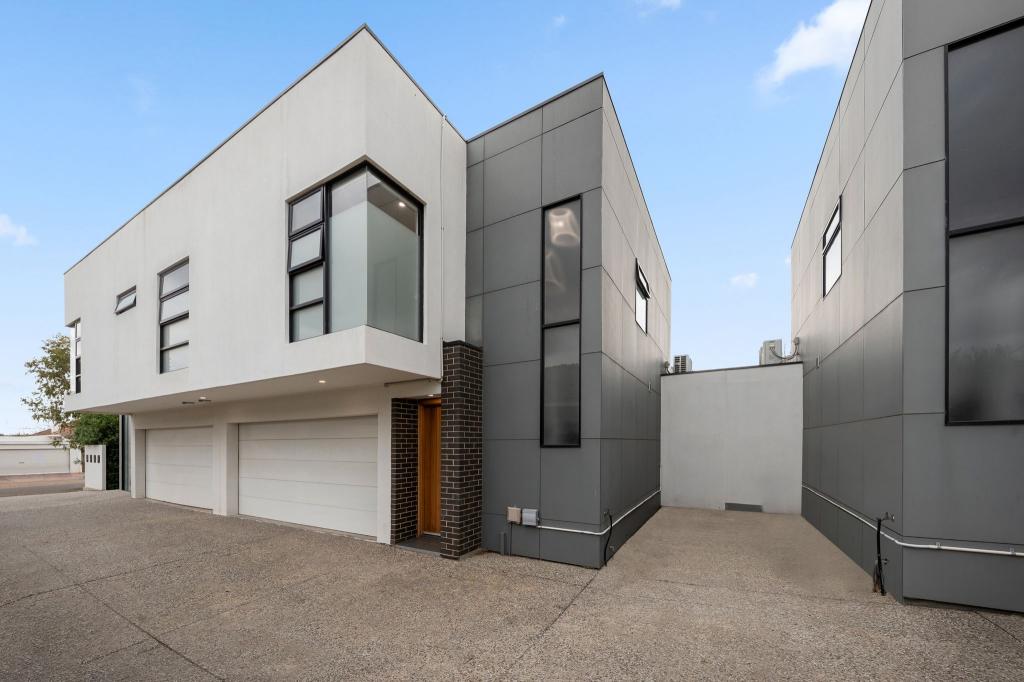 2/8 CARDIGAN AVE, FELIXSTOW, SA 5070